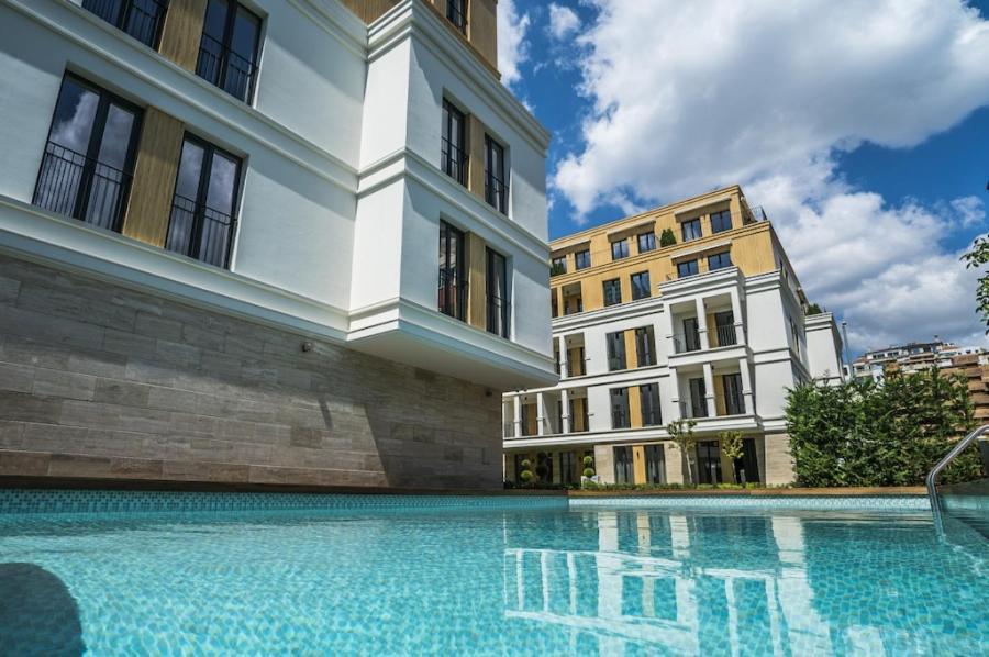Brand New Apartment With Outdoor Swimming Pool Varna Eksteriør bilde