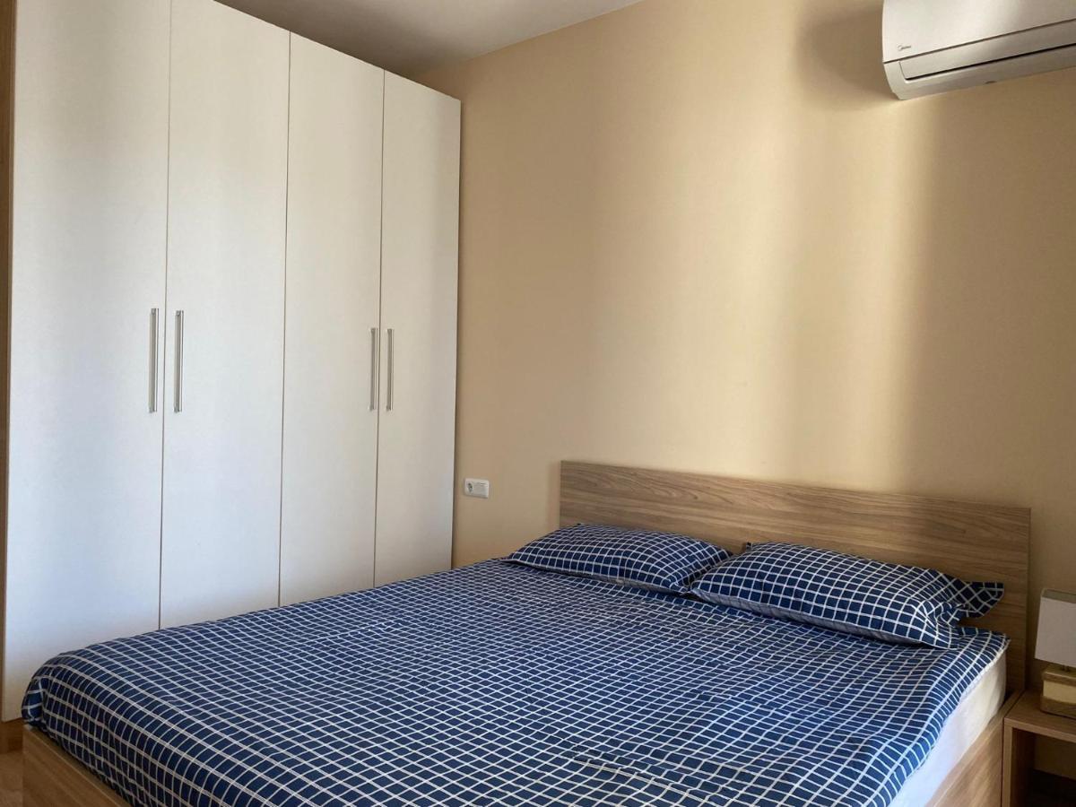 Brand New Apartment With Outdoor Swimming Pool Varna Eksteriør bilde